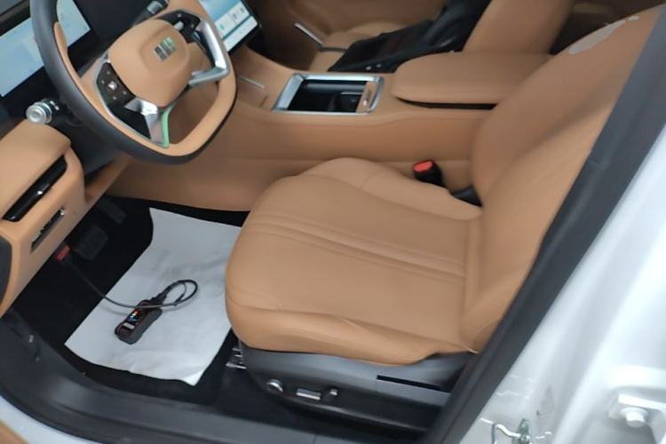 Used Geely Galaxy L7 2025 EM-i 115km Exploration+ Edition Left Front Seat