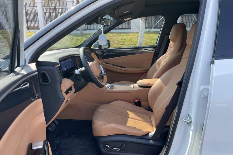 Used Geely Galaxy L7 2025 EM-i 115km Exploration+ Edition Left Front Seat