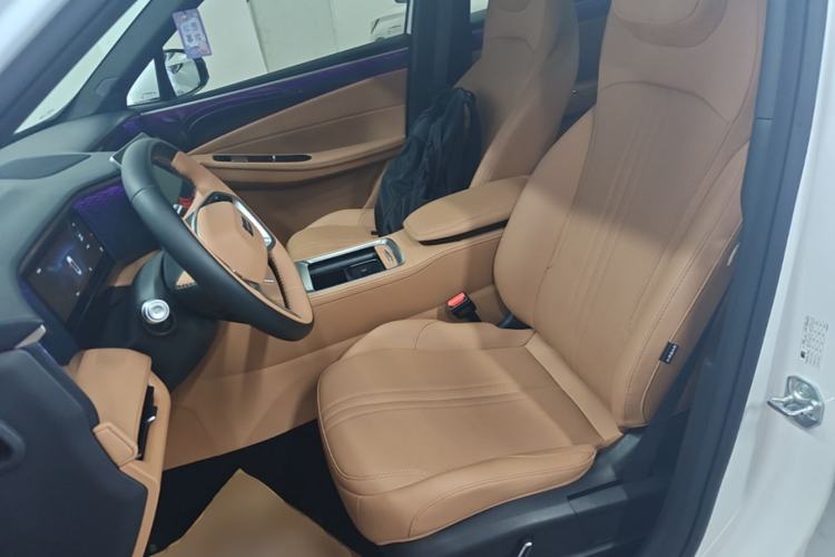 Used Geely Galaxy L7 2025 EM-i 115km Exploration+ Edition Left Front Seat