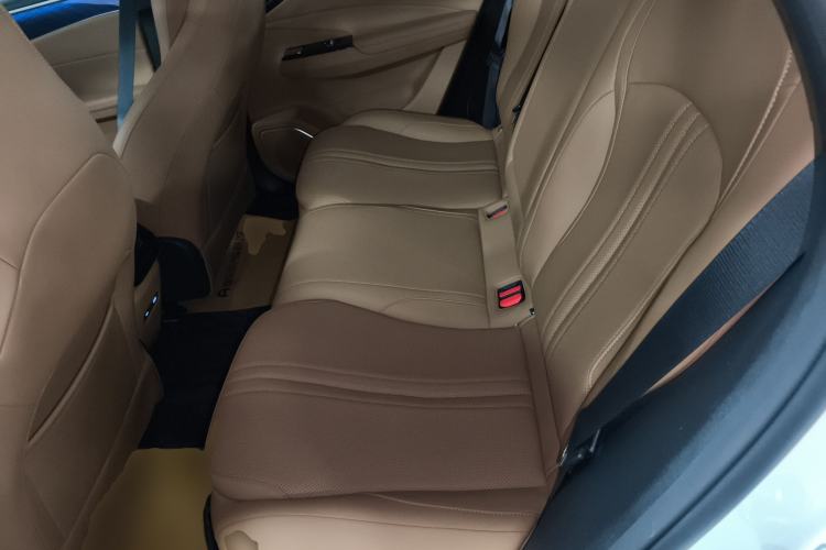 Used Geely Galaxy L7 2025 EM-i 115km Exploration+ Edition Left Rear Seat
