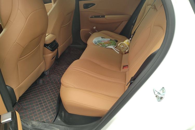Used Geely Galaxy L7 2025 EM-i 115km Exploration Edition Left Rear Seat