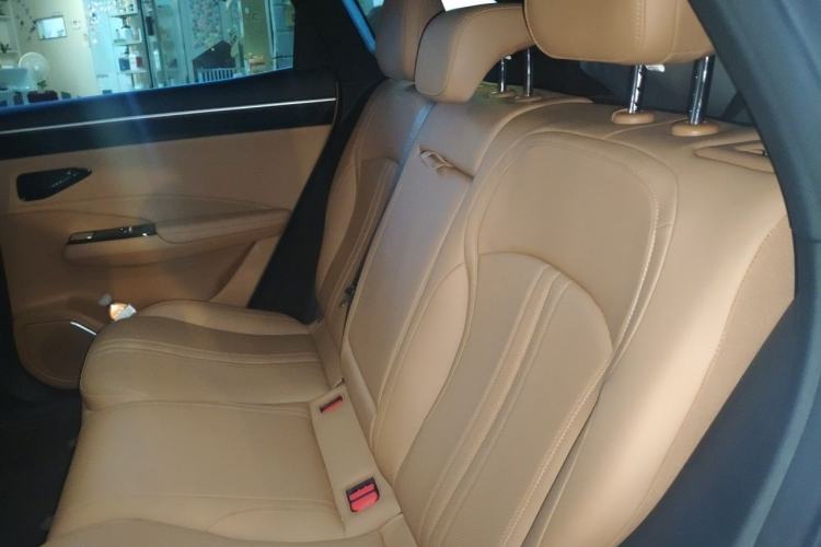 Used Geely Galaxy L7 2025 EM-i 115km Exploration Edition Left Rear Seat