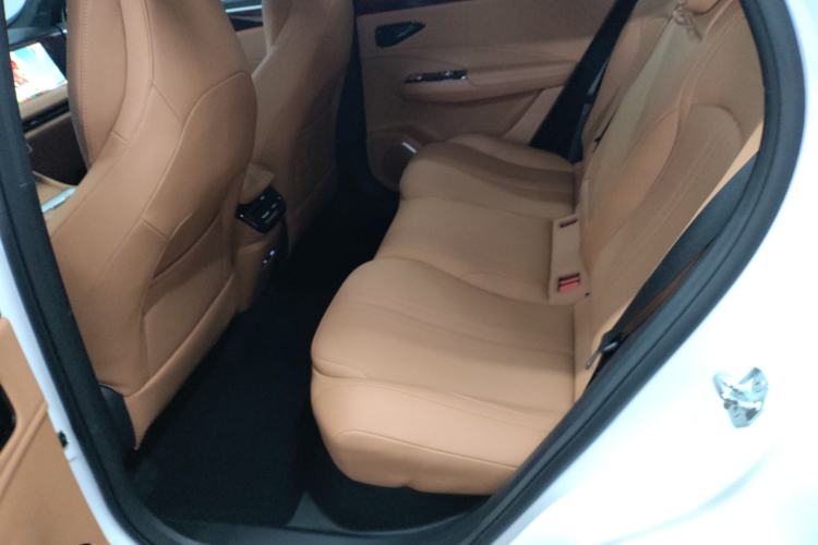 Used Geely Galaxy L7 2025 EM-i 115km Exploration+ Edition Left Rear Seat