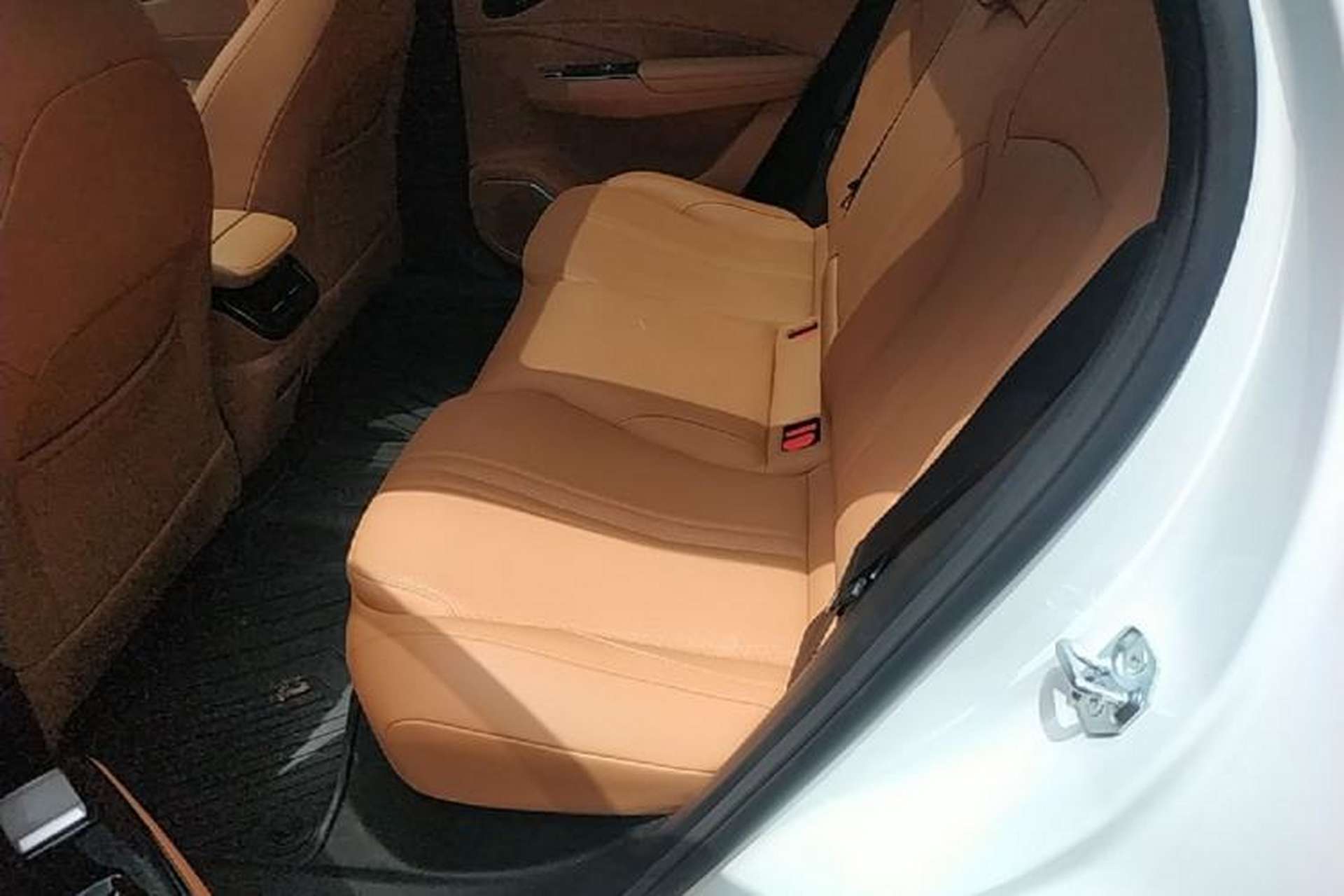 Used Geely Galaxy L7 2025 EM-i 115km Exploration+ Edition Left Rear Seat