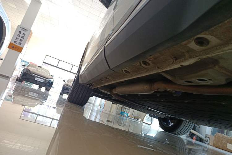 Used Geely Galaxy L7 2025 EM-i 115km Exploration+ Edition Left Side Sill