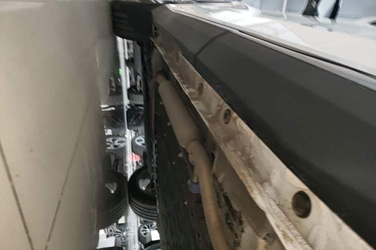 Used Geely Galaxy L7 2025 EM-i 115km Exploration Edition Left Side Sill