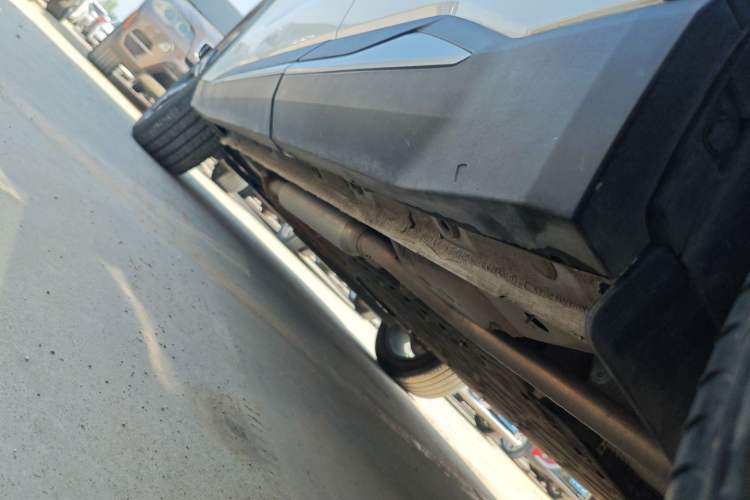 Used Geely Galaxy L7 2025 EM-i 115km Exploration+ Edition Left Side Sill