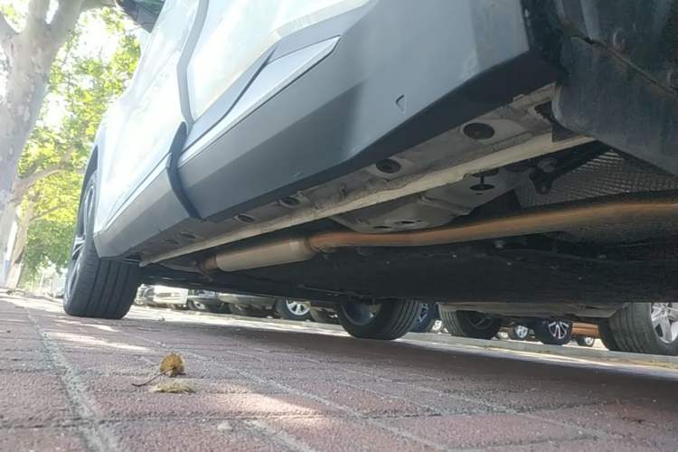 Used Geely Galaxy L7 2025 EM-i 115km Exploration+ Edition Left Side Sill