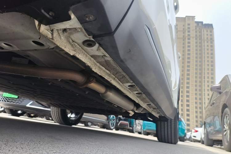 Used Geely Galaxy L7 2025 EM-i 115km Exploration+ Edition Left Side Sill