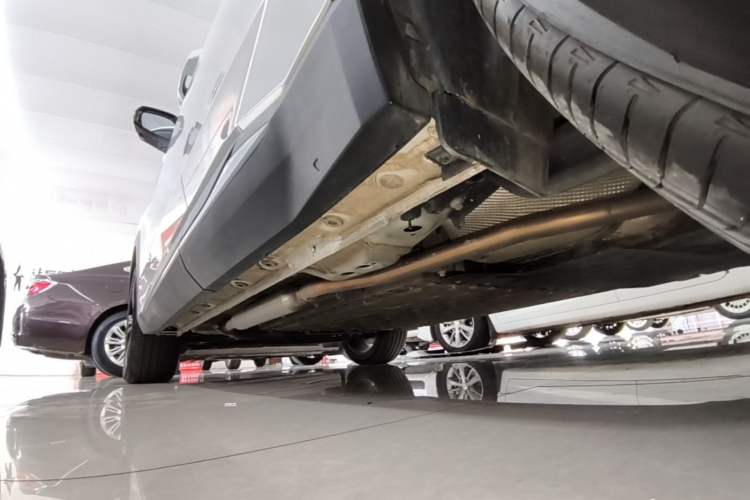 Used Geely Galaxy L7 2025 EM-i 115km Exploration+ Edition Left Side Sill