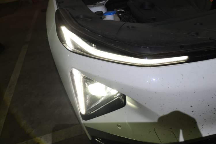 Used Geely Galaxy L7 2025 EM-i 115km Exploration+ Edition Right Front Headlight