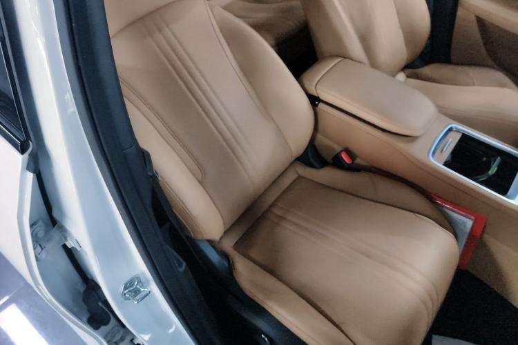 Used Geely Galaxy L7 2025 EM-i 115km Exploration+ Edition Right Front Seat