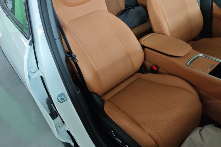 Used Geely Galaxy L7 2025 EM-i 115km Exploration+ Edition Right Front Seat