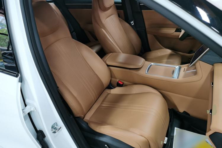Used Geely Galaxy L7 2025 EM-i 115km Exploration+ Edition Right Front Seat