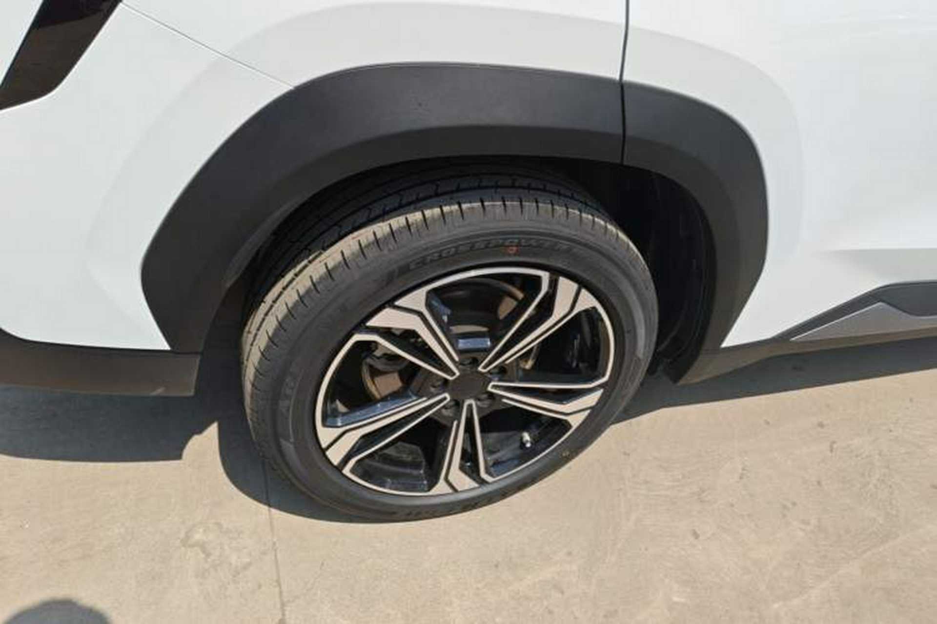 Used Geely Galaxy L7 2025 EM-i 115km Exploration+ Edition Right Rear Wheel Hub