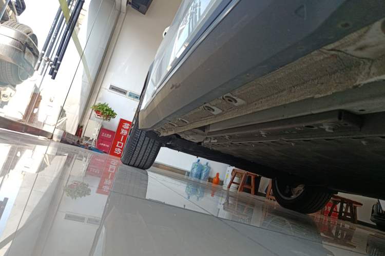 Used Geely Galaxy L7 2025 EM-i 115km Exploration+ Edition Right Side Sill