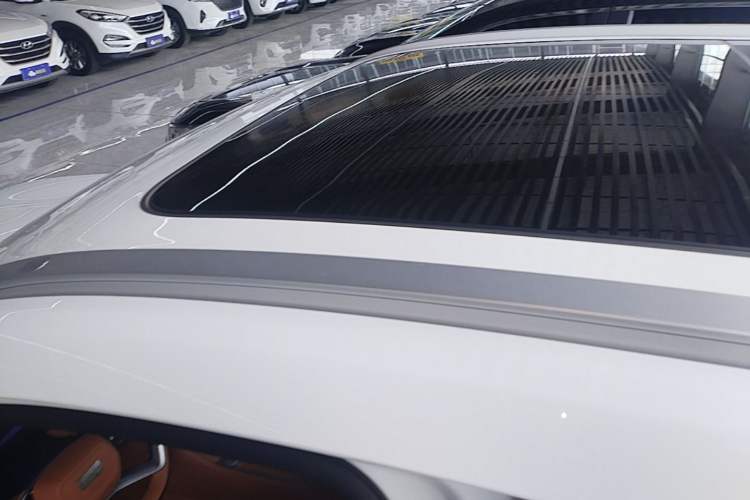 Used Geely Galaxy L7 2025 EM-i 115km Exploration+ Edition Roof