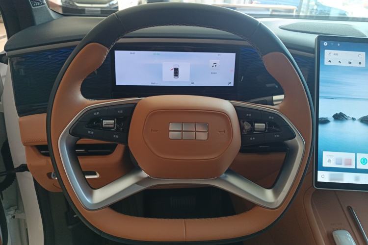 Used Geely Galaxy L7 2025 EM-i 115km Exploration+ Edition Steering Wheel