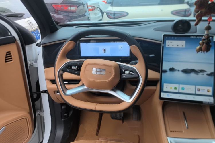 Used Geely Galaxy L7 2025 EM-i 115km Exploration+ Edition Steering Wheel