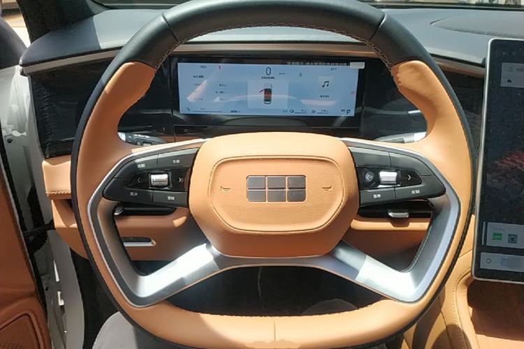 Used Geely Galaxy L7 2025 EM-i 115km Exploration+ Edition Steering Wheel