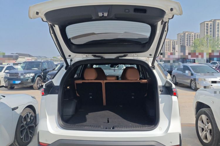 Used Geely Galaxy L7 2025 EM-i 115km Exploration+ Edition Trunk