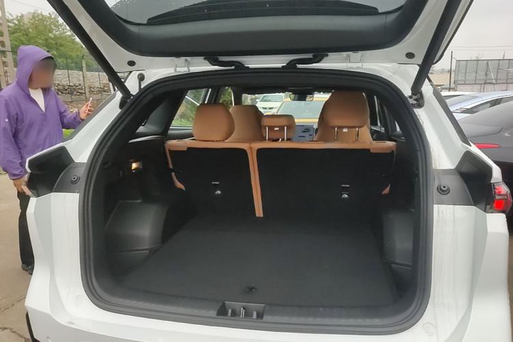 Used Geely Galaxy L7 2025 EM-i 115km Exploration+ Edition Trunk