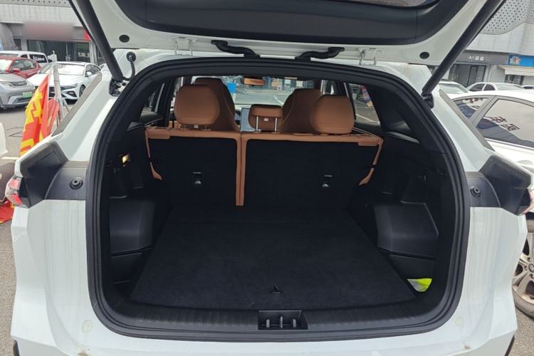 Used Geely Galaxy L7 2025 EM-i 115km Exploration+ Edition Trunk