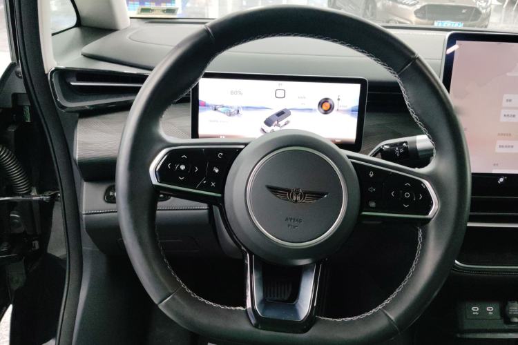 Used Geely Galaxy LEVC L380 2024 100 kWh 6-Seater Two-Wheel Drive Air Steering Wheel