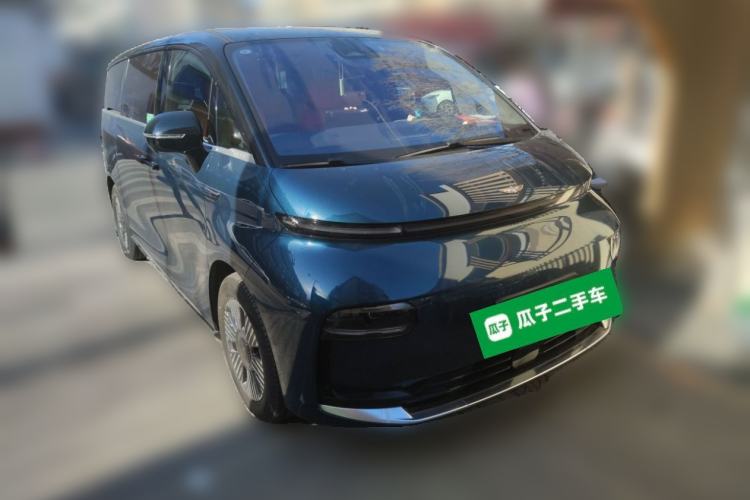 Used Geely Galaxy LEVC L380 2024 140-Degree 8-Seater Four-Wheel Drive Max Exterior 2
