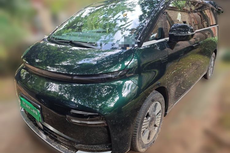 Geely Galaxy LEVC L380 2024 140-Degree 6-Seater All-Wheel-Drive Ultra مستعملة Guazi used car, China used car export, Used car for sale, Used  cars, Cheapest cars for sale
