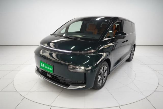 Used Geely Galaxy LEVC L380 2024 116 Degrees 6 Seats Two-Wheel Drive Pro