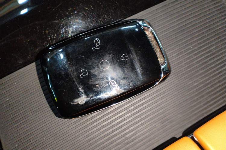 Used Geely Galaxy LEVC L380 2024 140-Degree 6-Seater All-Wheel-Drive Ultra Interior 1