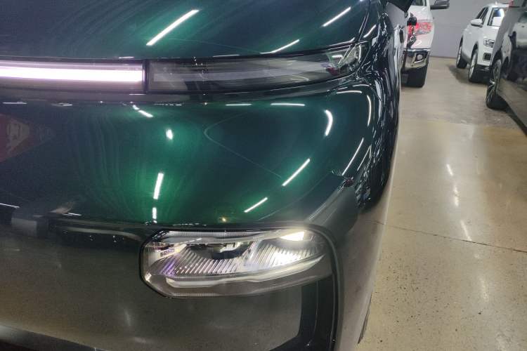 Used Geely Galaxy LEVC L380 2024 140-Degree 6-Seater All-Wheel-Drive Ultra Left Front Headlight