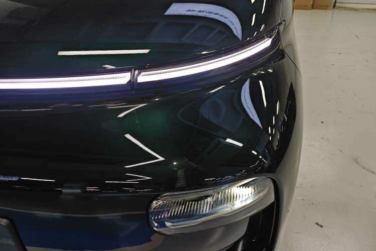 Used Geely Galaxy LEVC L380 2024 140-Degree 6-Seater All-Wheel-Drive Ultra Left Front Headlight