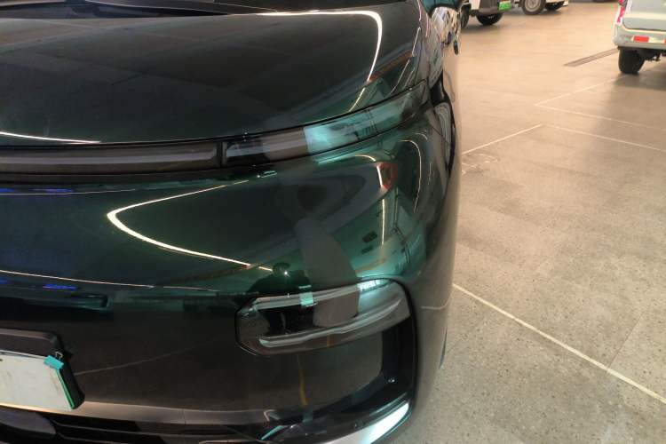 Used Geely Galaxy LEVC L380 2024 140-Degree 6-Seater All-Wheel-Drive Ultra Left Front Headlight