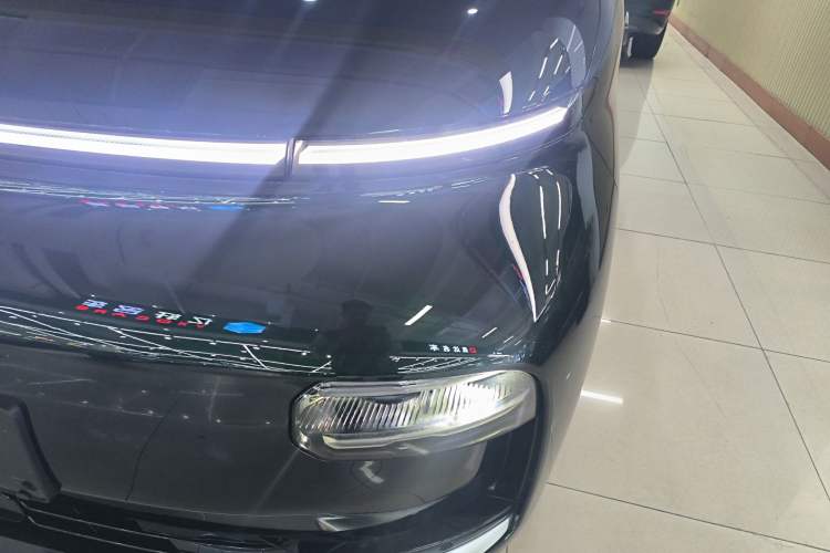 Used Geely Galaxy LEVC L380 2024 140-Degree 6-Seater All-Wheel-Drive Ultra Left Front Headlight