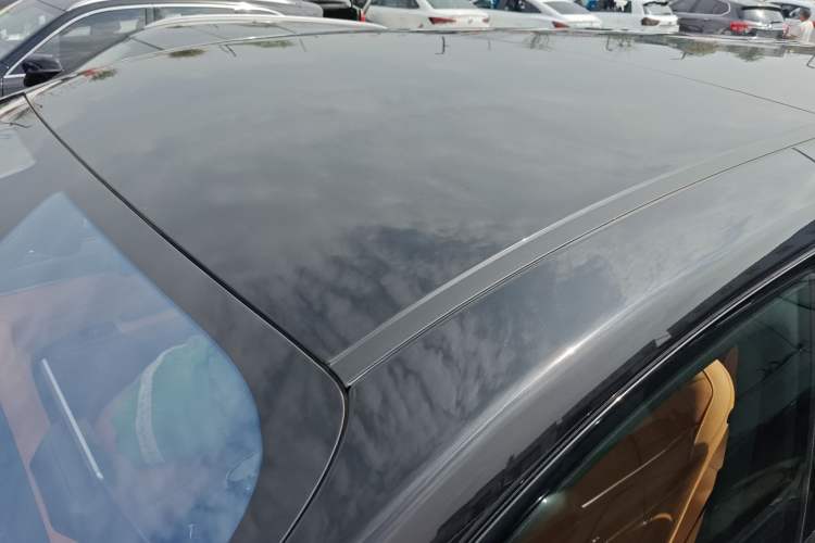 Used Geely Galaxy LEVC L380 2024 140-Degree 6-Seater All-Wheel-Drive Ultra Roof