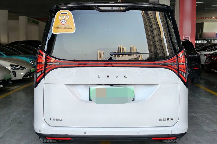 Used Geely Galaxy LEVC L380 2024 140-Degree 6-Seater All-Wheel-Drive Ultra Exterior 4