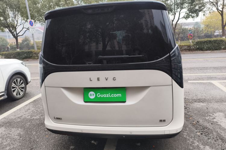 Used Geely Galaxy LEVC L380 2024 140-Degree 6-Seater All-Wheel-Drive Ultra Rear