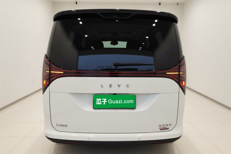 Used Geely Galaxy LEVC L380 2024 140-Degree 6-Seater All-Wheel-Drive Ultra Rear