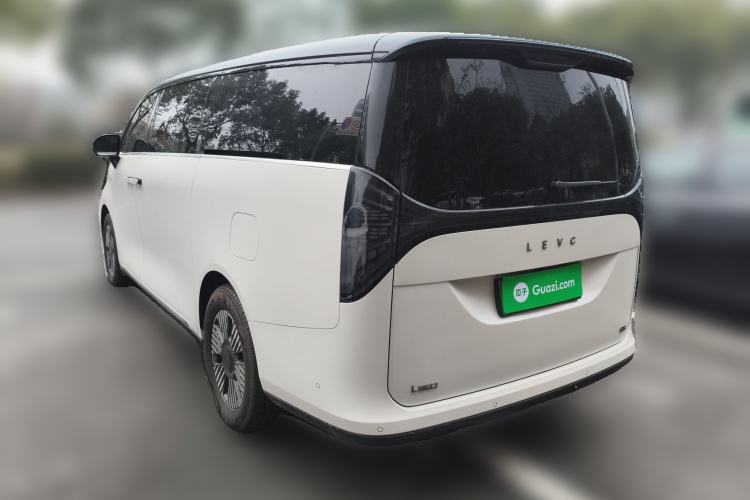 Used Geely Galaxy LEVC L380 2024 140-Degree 6-Seater All-Wheel-Drive Ultra Rear Left 45 Deg