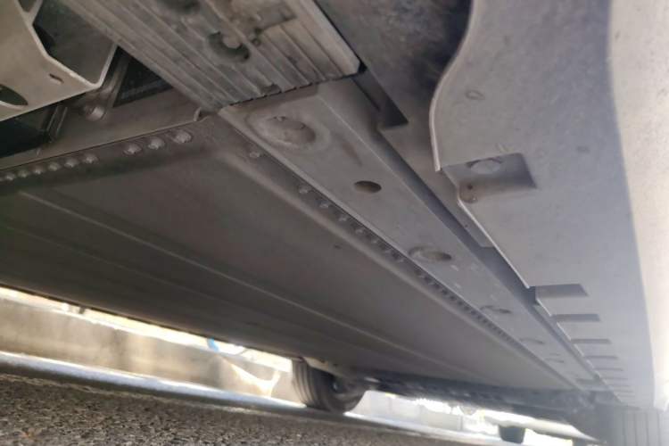 Used Geely Galaxy LEVC L380 2025 825 km Extraordinary Edition Chassis Front Left