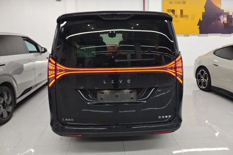 Used Geely Galaxy LEVC L380 2025 650 km Flagship Edition All-Wheel Drive Rear