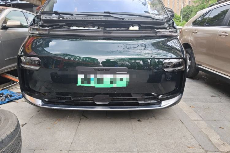 Used Geely Galaxy LEVC L380 2025 805 km Flagship Version All-Wheel Drive Engine Bay