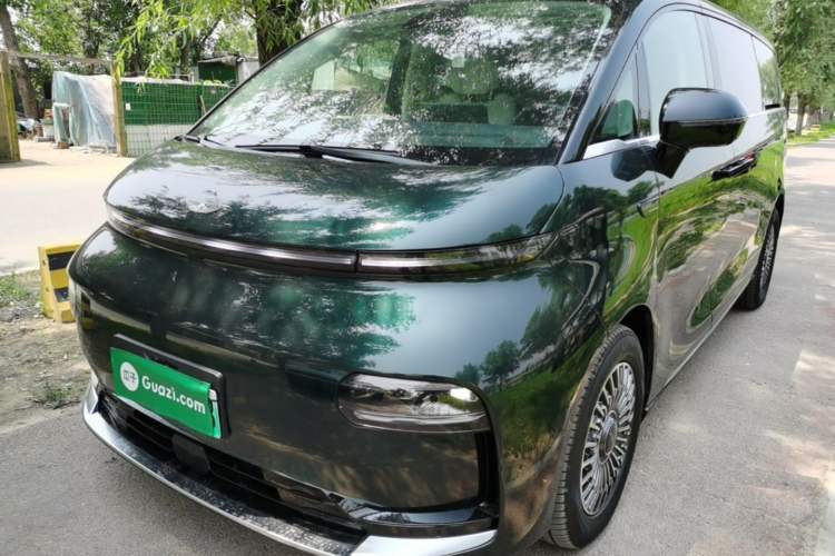 Used Geely Galaxy LEVC L380 2025 650 km Flagship Edition All-Wheel Drive Guazi used car, China used car export, Used car for sale, Used  cars, Cheapest cars for sale