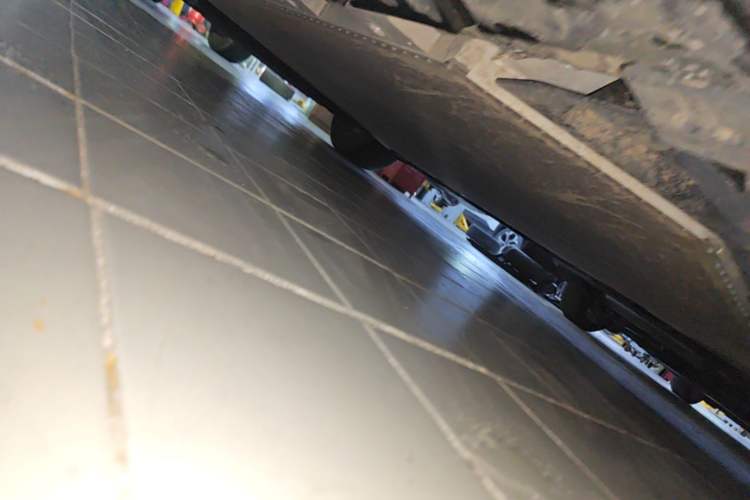 Used Geely Galaxy LEVC L380 2025 805 km Flagship Version All-Wheel Drive Chassis Rear Left