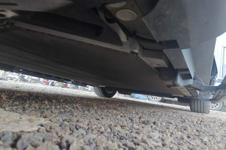 Used Geely Galaxy LEVC L380 2025 805 km Flagship Version All-Wheel Drive Chassis Rear Right