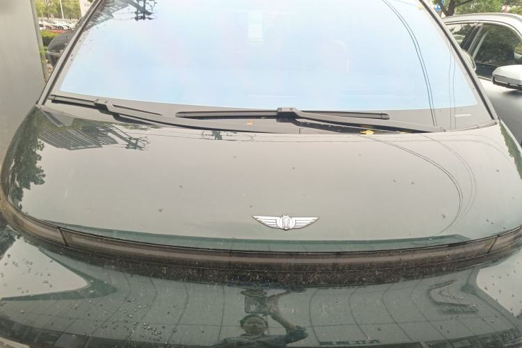 Used Geely Galaxy LEVC L380 2025 805 km Flagship Version All-Wheel Drive Engine Bay