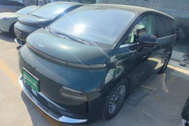Used Geely Galaxy LEVC L380 2025 805 km Flagship Version All-Wheel Drive