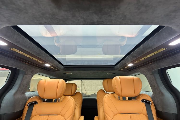 Used Geely Galaxy LEVC L380 2025 805 km Flagship Version All-Wheel Drive Headliner